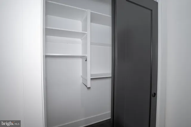 a view of living room washer and dryer