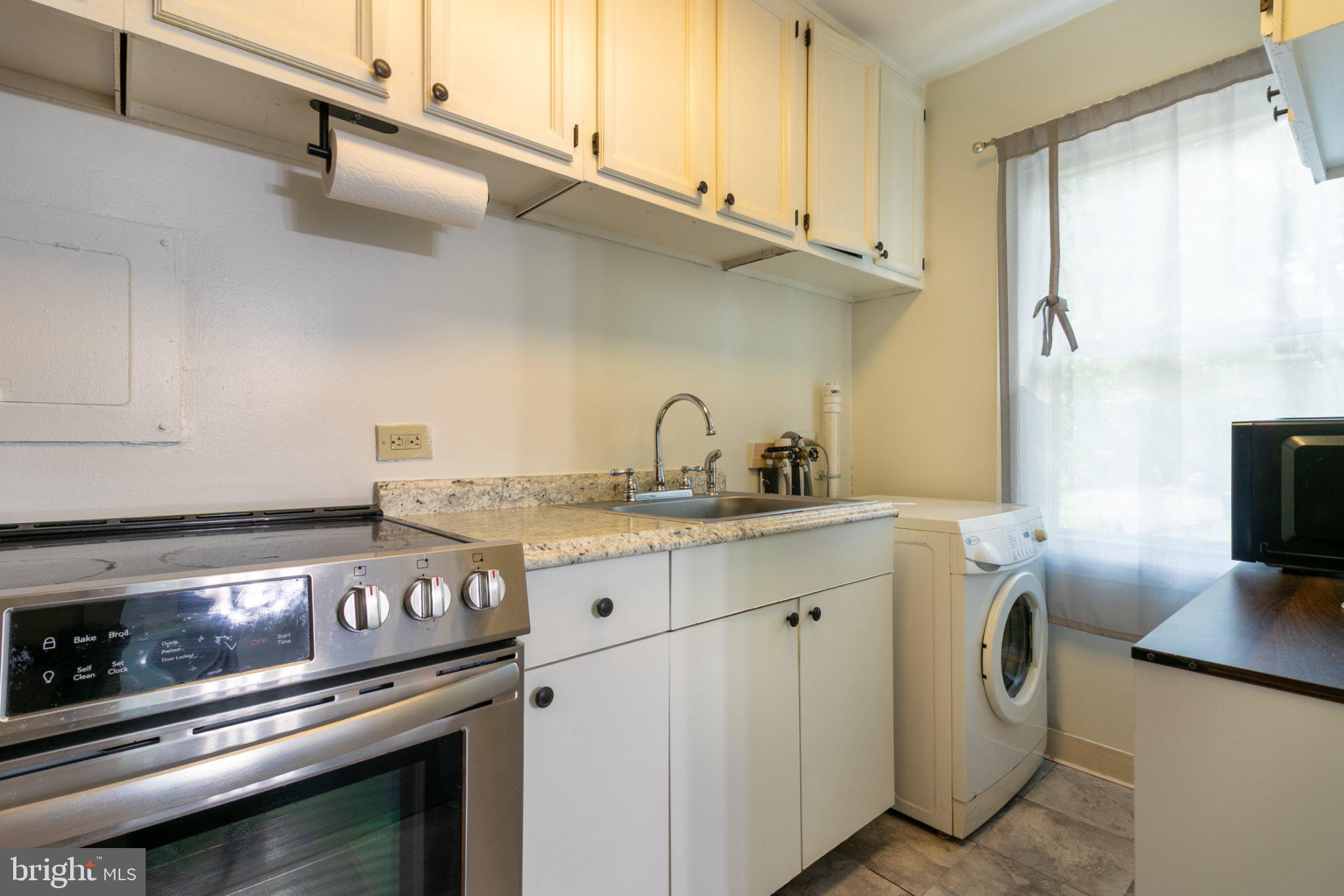 9 Research Road, Unit N Greenbelt, MD 20770 - Photo 8 of 16 Gallery Image 8