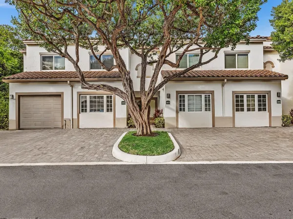 $5,500 | 3602 South Ocean Boulevard, Unit 102, Highland Beach, FL 33487