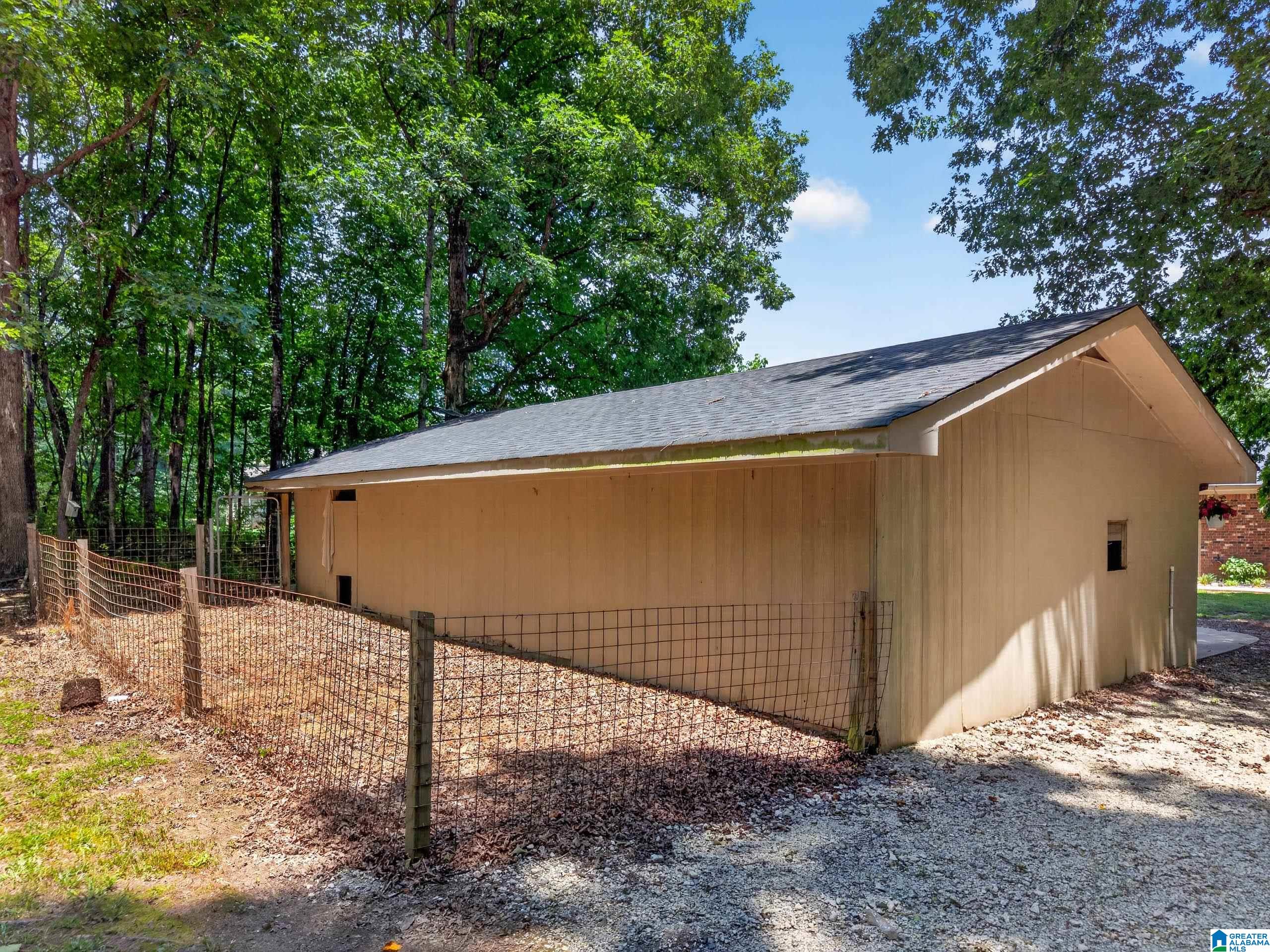 716 King Road Oneonta, AL 35121 - Photo 41 of 52