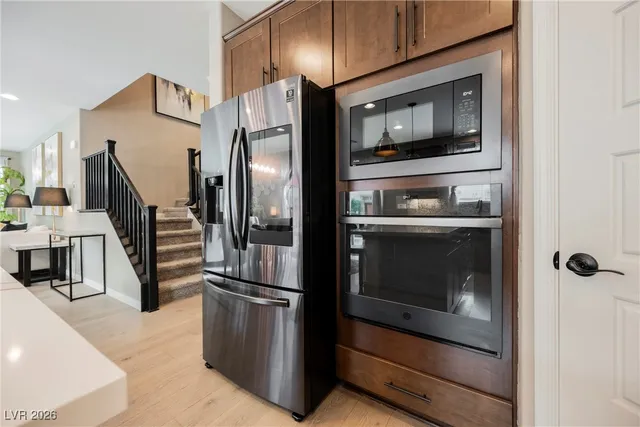 $729,999 | 10145 Matter Overlook Drive, Las Vegas, NV 89178