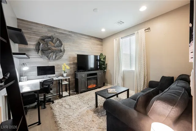 $729,999 | 10145 Matter Overlook Drive, Las Vegas, NV 89178