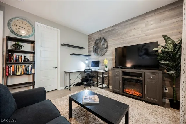 $729,999 | 10145 Matter Overlook Drive, Las Vegas, NV 89178