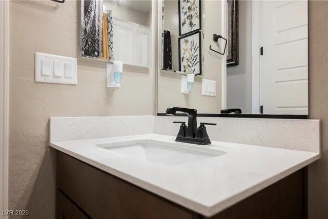 $729,999 | 10145 Matter Overlook Drive, Las Vegas, NV 89178