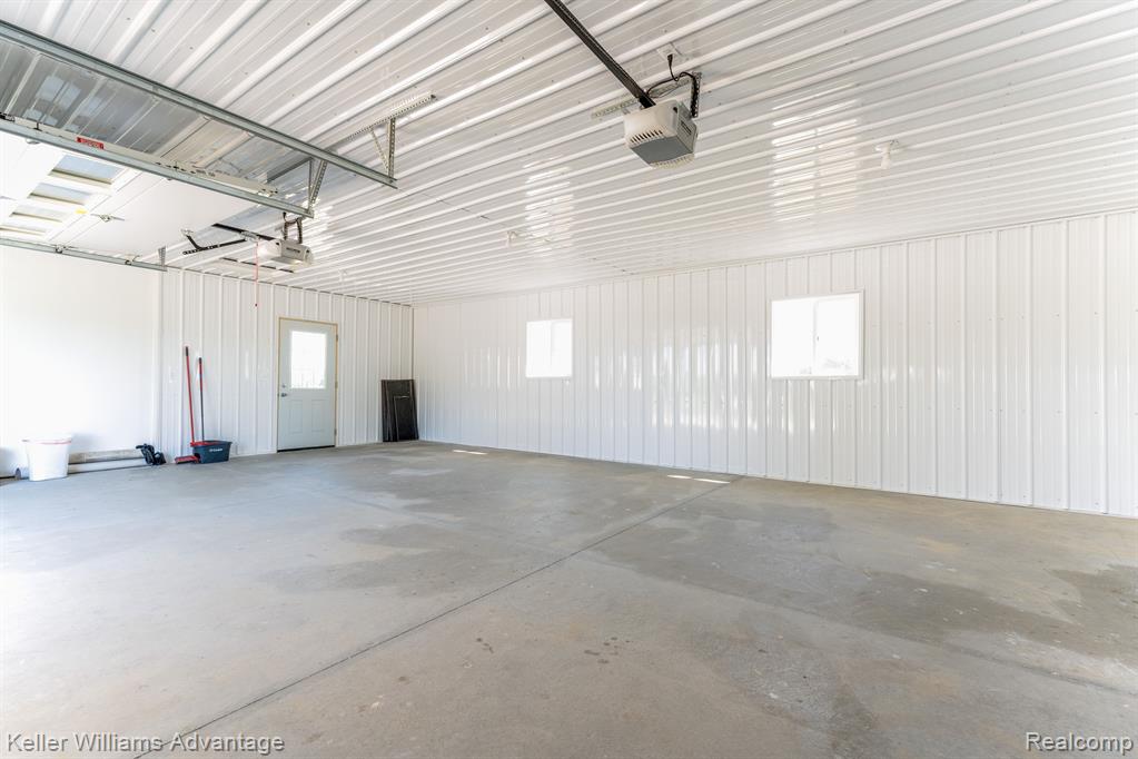 1014 Lathrop Road Allenton, MI 48002 - Photo 4 of 28