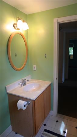 17 Winslow Road Natick, MA 01760 - Photo 20 of 29