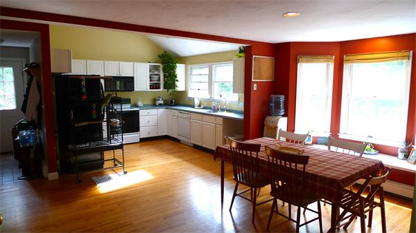17 Winslow Road Natick, MA 01760 - Photo 6 of 29