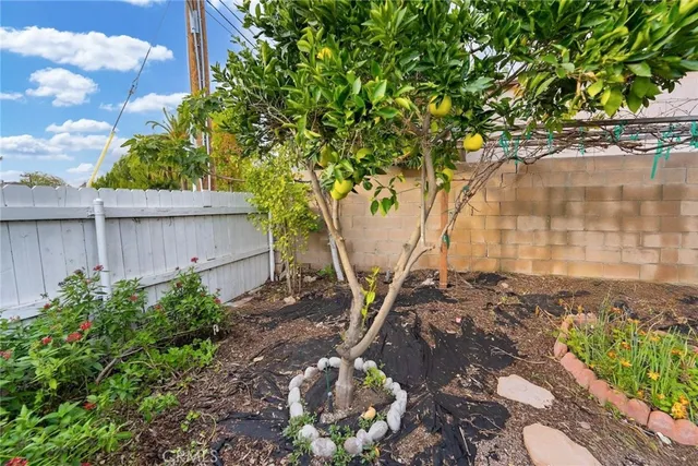 $1,195,000 | 401 East Cherry Avenue, Monrovia, CA 91016