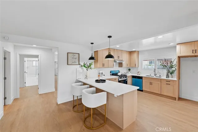 $1,249,000 | 401 East Cherry Avenue, Monrovia, CA 91016
