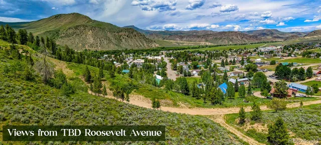 a view of a big yard