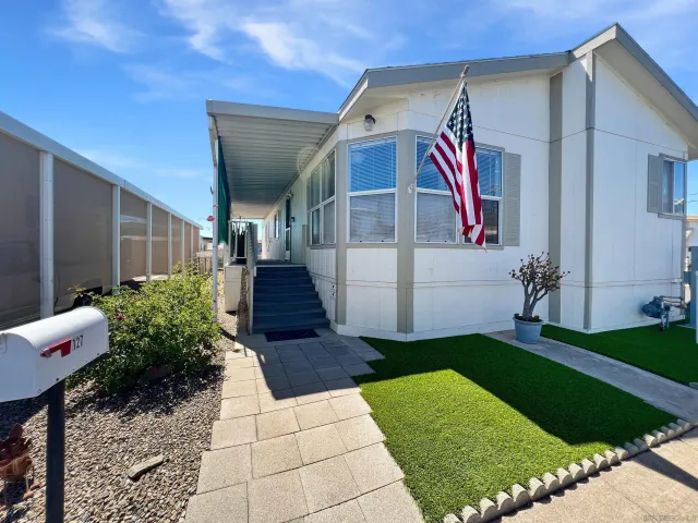 $130,000 | 450 East Bradley Avenue, Unit 127, El Cajon, CA 92021
