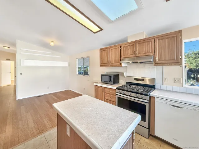 $130,000 | 450 East Bradley Avenue, Unit 127, El Cajon, CA 92021