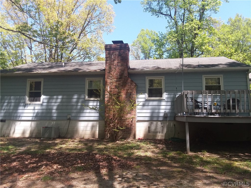 3932 Bronholly Road Chesterfield, VA 23832 - Photo 17 of 17 a front view of a house with a yard