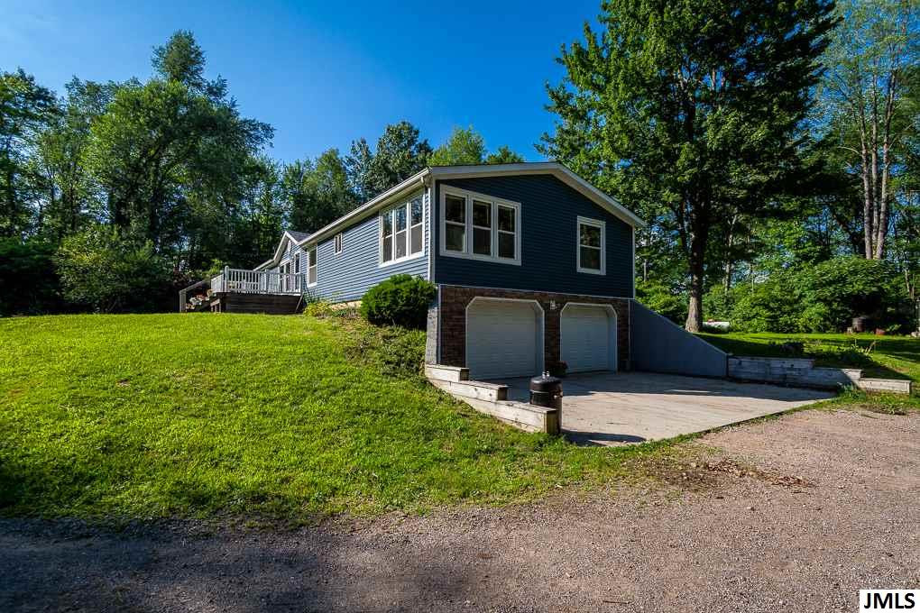 7965 Carlson Road Parma, MI 49269 - Photo 2 of 31 Photo 2