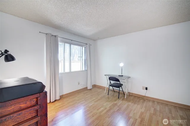 $885,000 | 15117 122nd Court Northeast, Kirkland, WA 98034