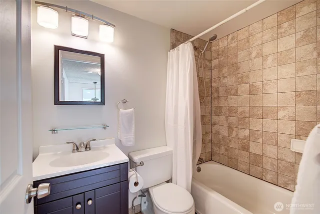 $885,000 | 15117 122nd Court Northeast, Kirkland, WA 98034