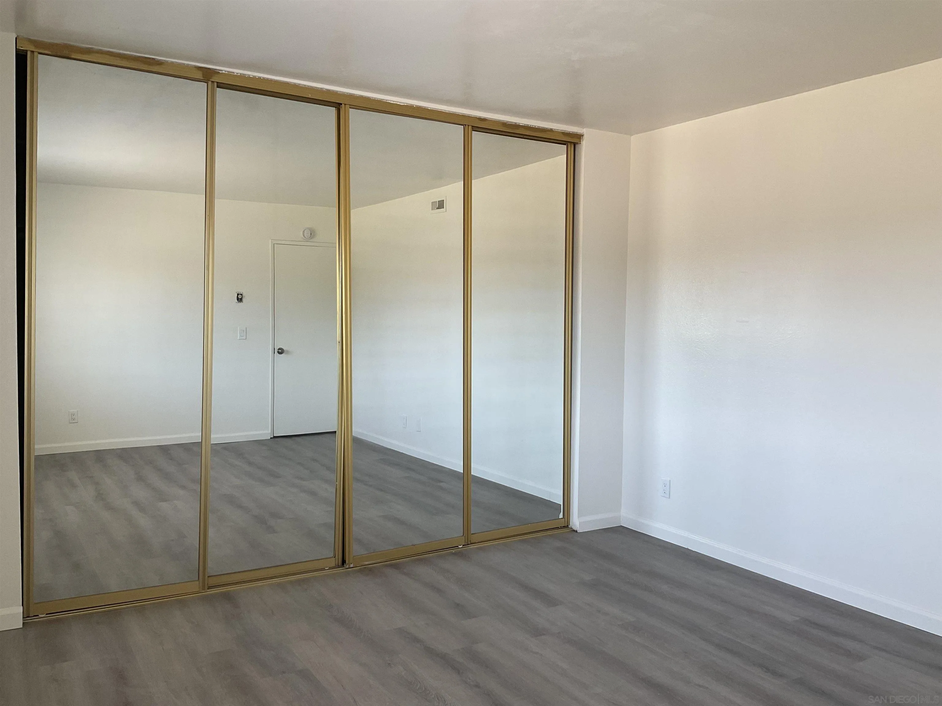 6902 Mission Gorge Road, Unit 9 San Diego, CA 92120 - Photo 14 of 19