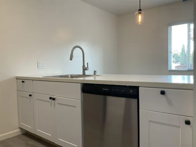 $1,900 | 6902 Mission Gorge Road, Unit 9, San Diego, CA 92120