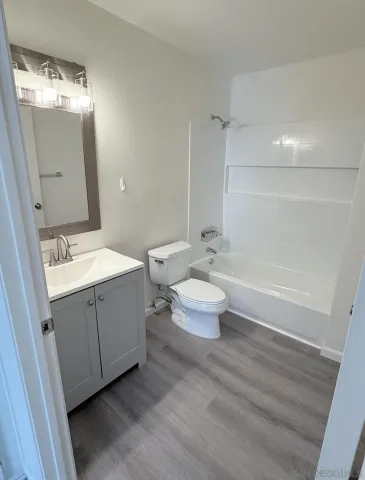 $1,900 | 6902 Mission Gorge Road, Unit 9, San Diego, CA 92120