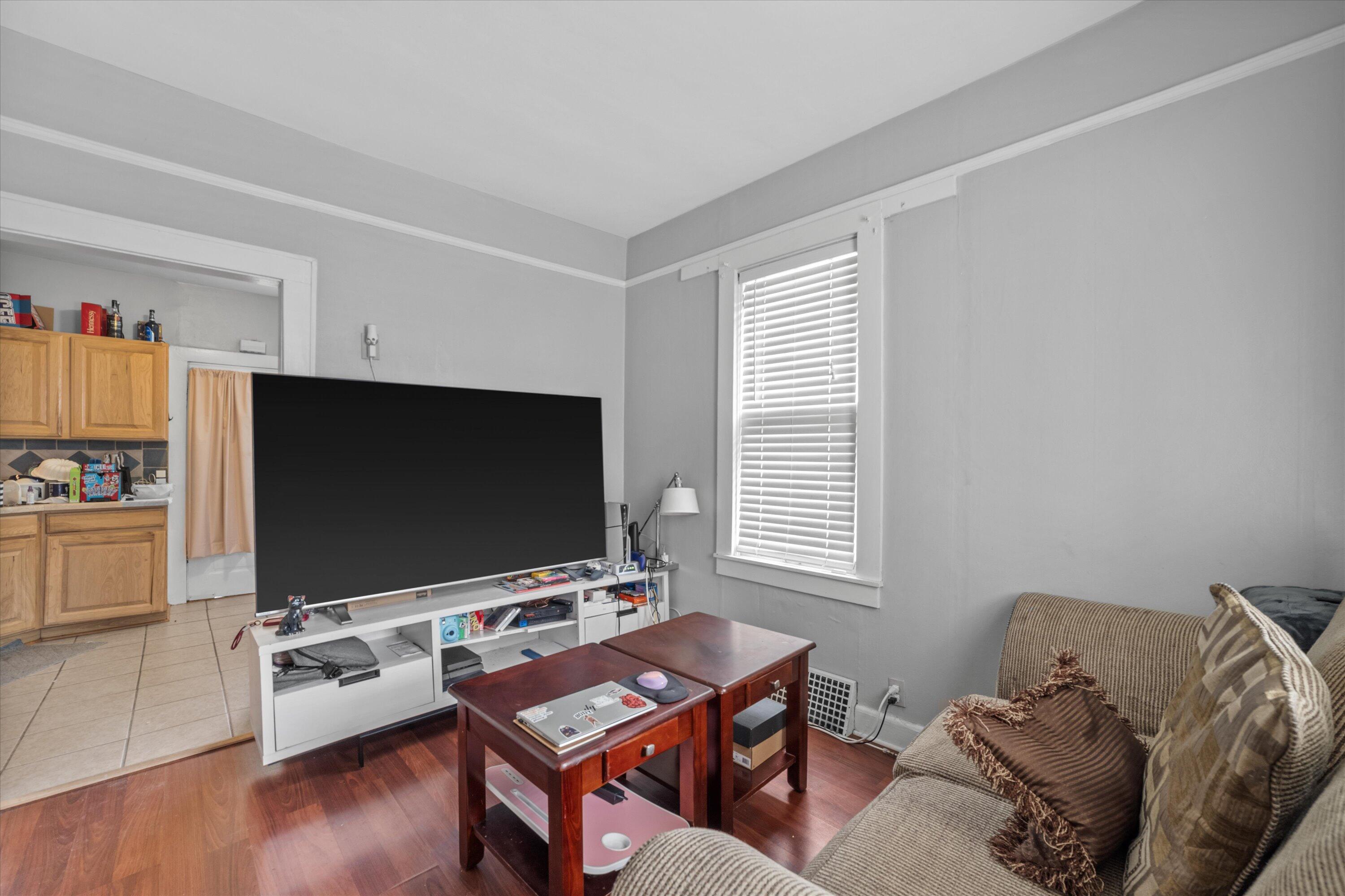 2156 South 68th Street West Allis, WI 53219 - Photo 4 of 21 18-P1282516