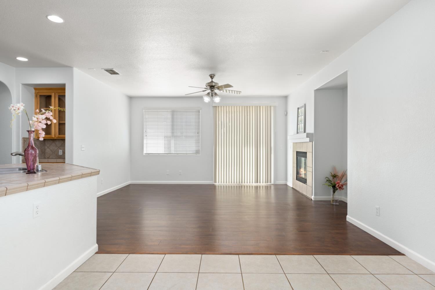 5000 Millner Way Elk Grove, CA 95757 - Photo 9 of 28