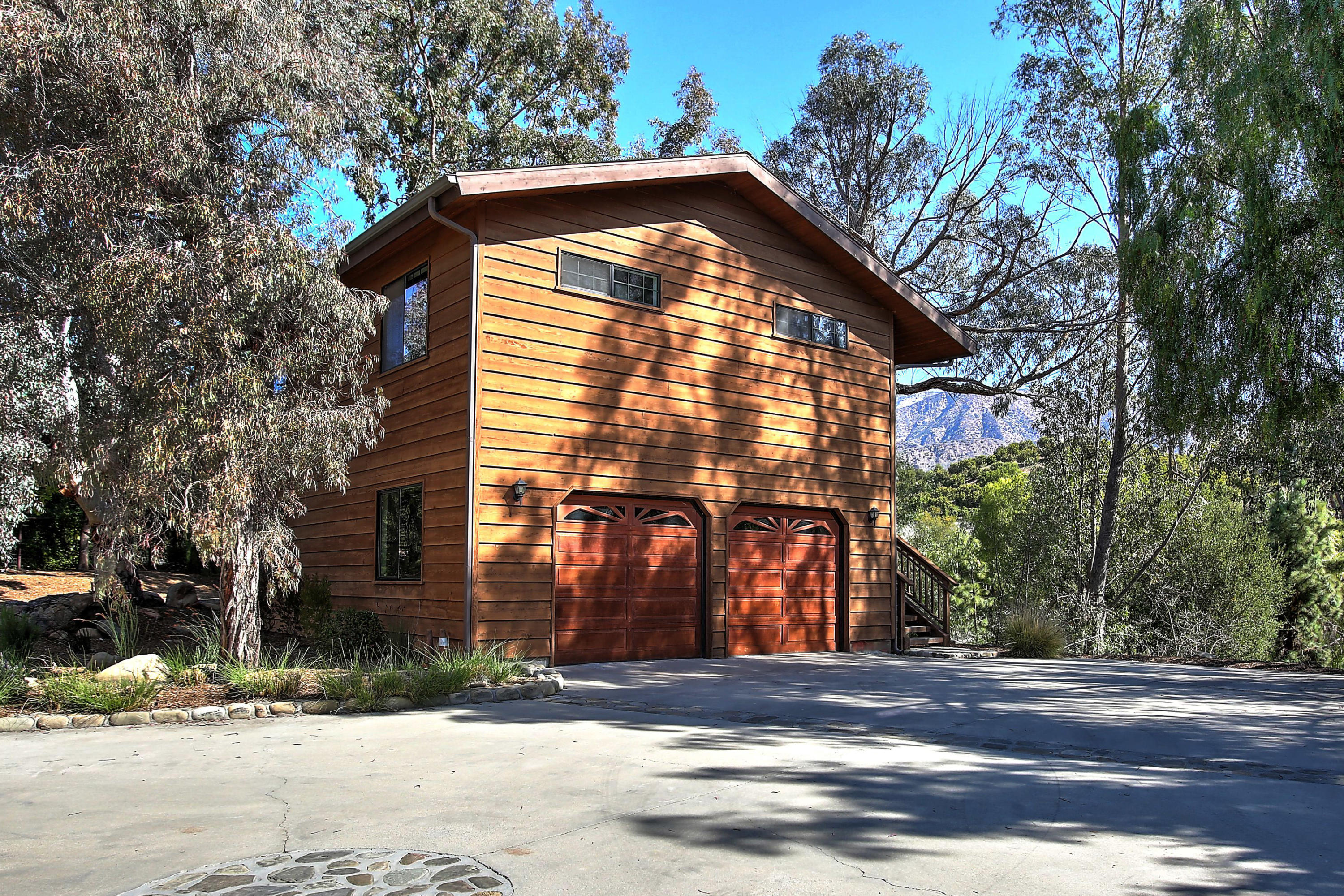 2080 Maricopa Highway Ojai, CA 93023 - Photo 26 of 47 a front view of a house