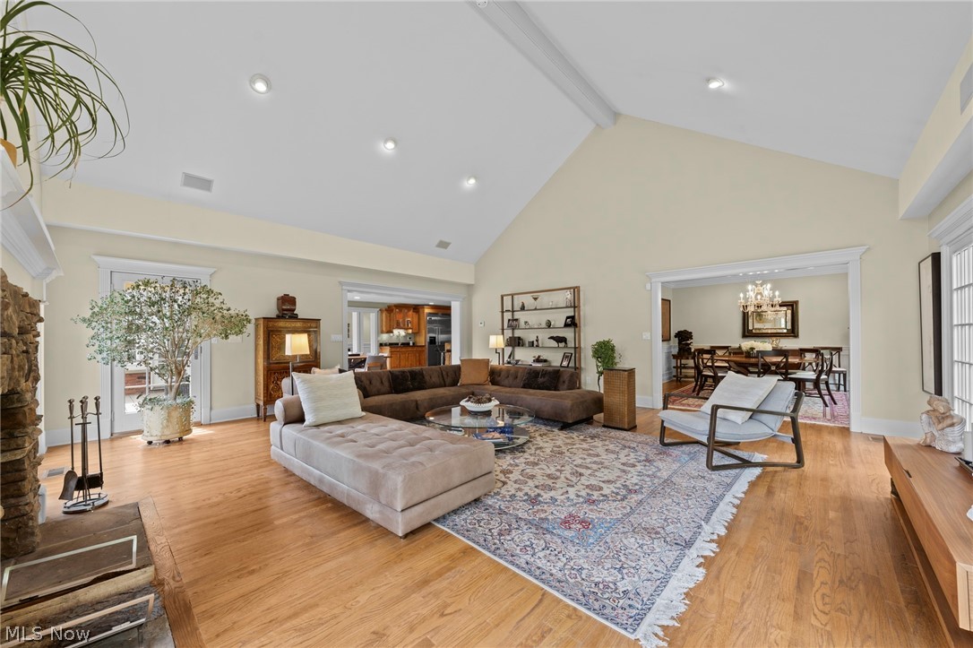 32899 Pinetree Road Pepper Pike, OH 44124 - Photo 16 of 45