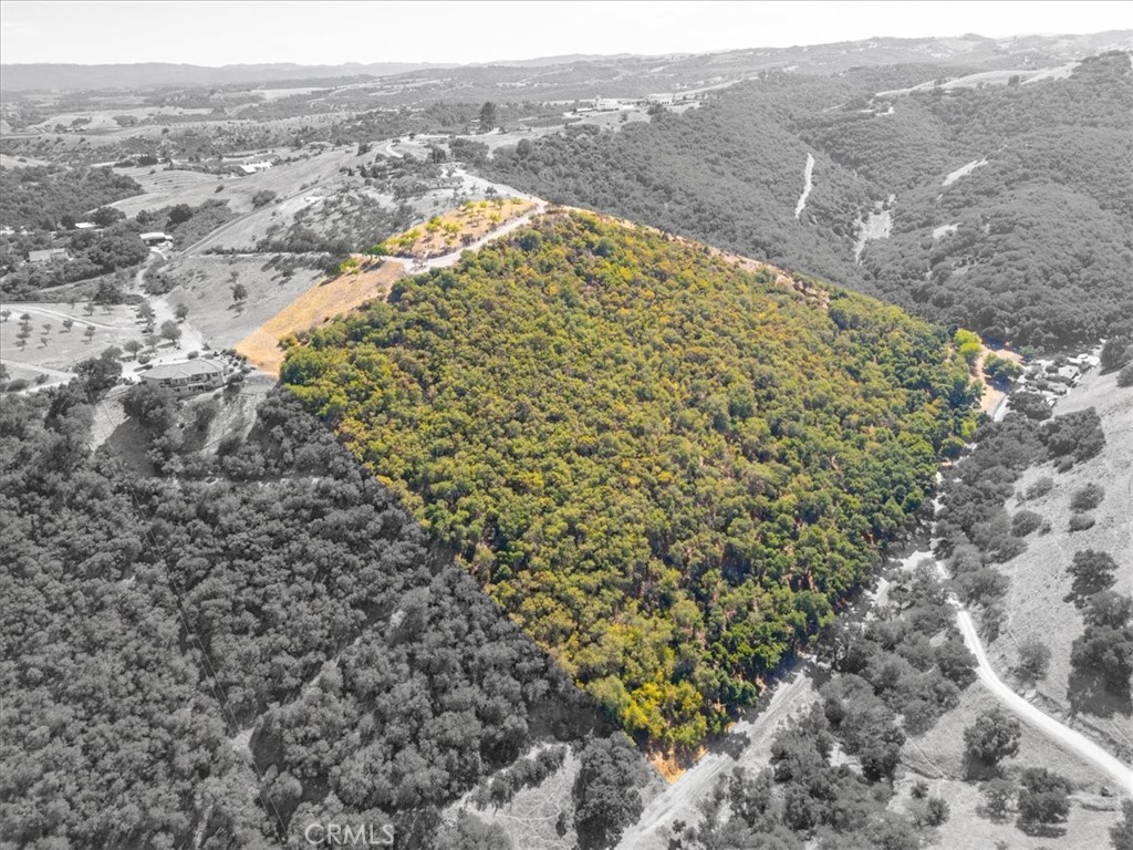 1475 Fern Canyon Road Paso Robles, CA 93446 - Photo 10 of 31 a view of a field with mountains in the background
