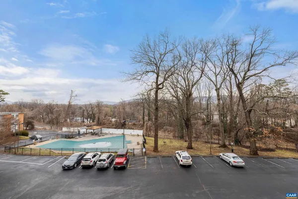 $250,000 | 1800 Jefferson Park Avenue, Unit 410, Charlottesville, VA 22903