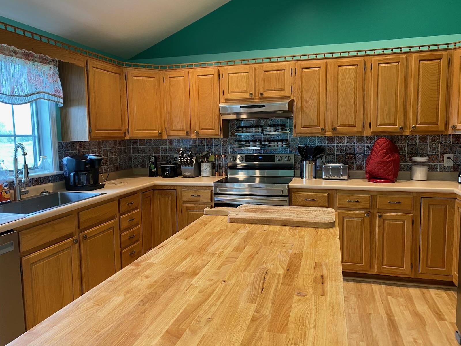 2744 Watch Point Road Shoreham, VT 05770 - Photo 4 of 40 Gallery Image 4