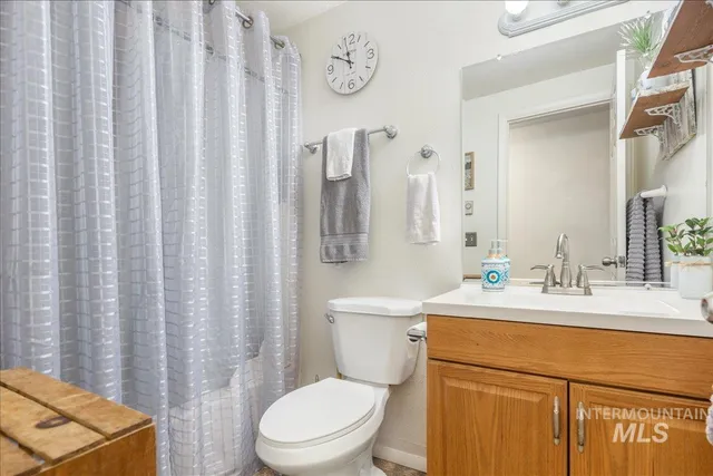 $475,000 | 4550 West Bloom Street, Boise, ID 83703