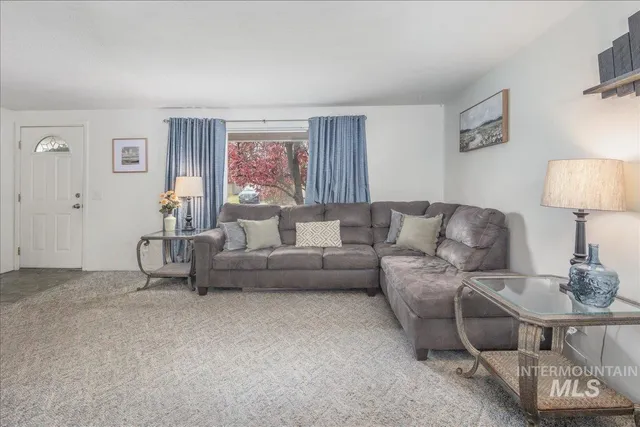 $475,000 | 4550 West Bloom Street, Boise, ID 83703