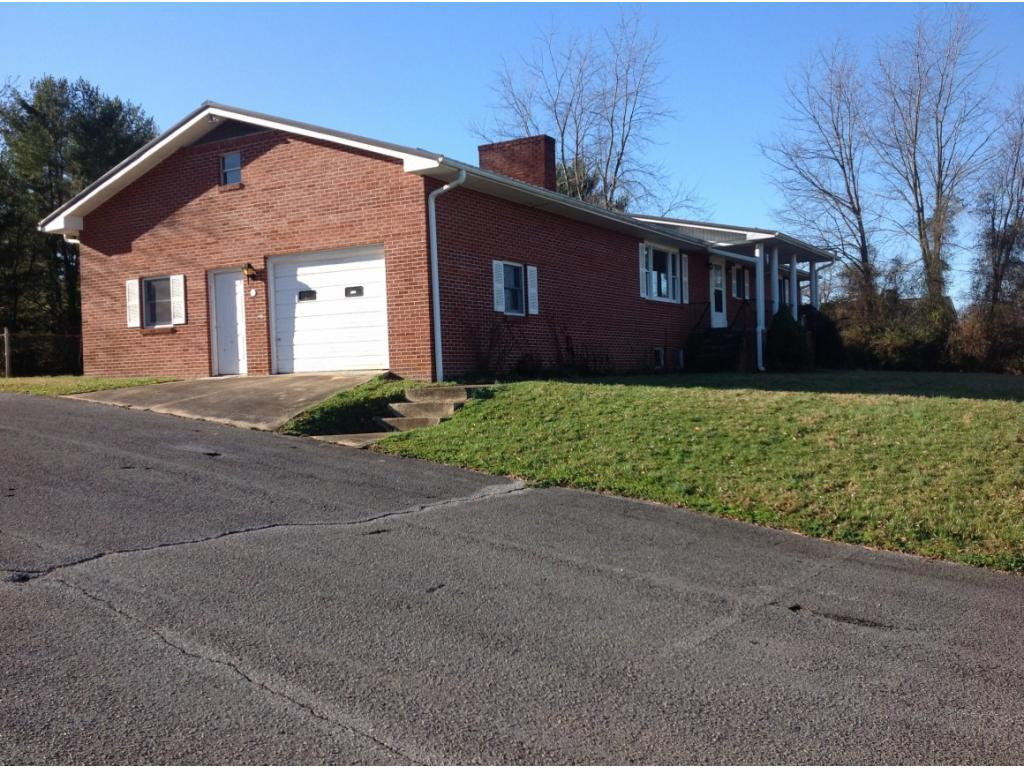 357 Cedar Grove Road Johnson City, TN 37601 - Photo 1 of 30 Photo 1