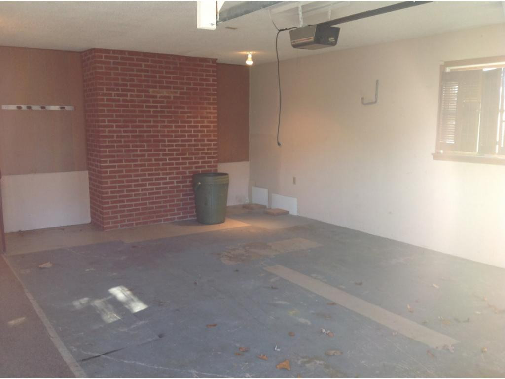357 Cedar Grove Road Johnson City, TN 37601 - Photo 22 of 30 Garage on main level
