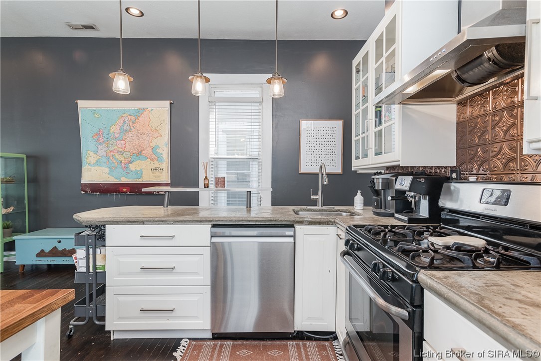 1202 East Spring Street New Albany, IN 47150 - Photo 14 of 36