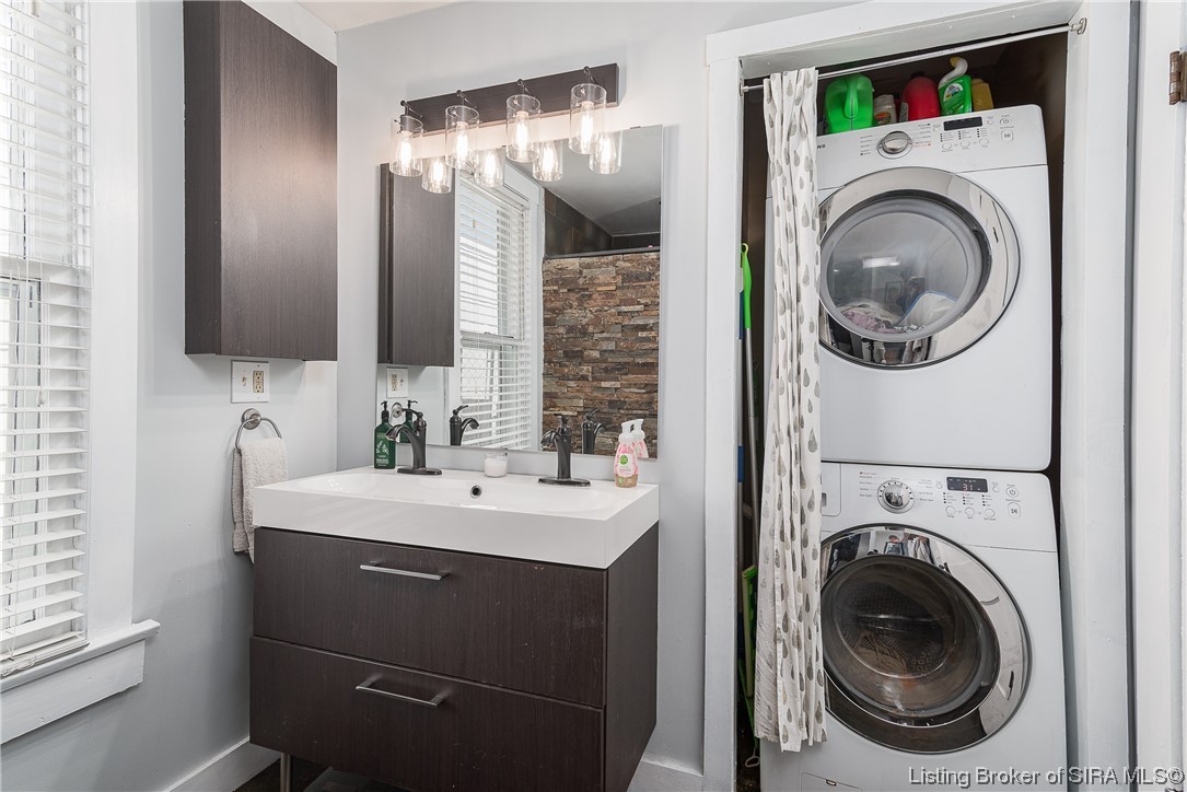 1202 East Spring Street New Albany, IN 47150 - Photo 24 of 36