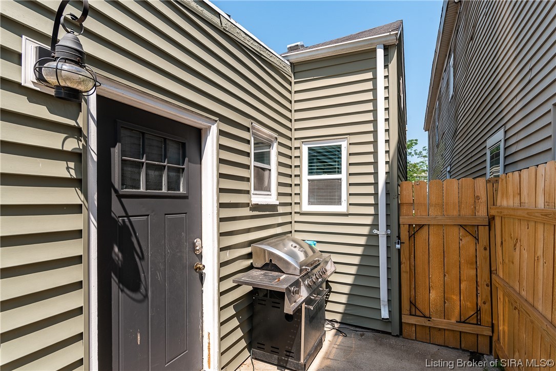 1202 East Spring Street New Albany, IN 47150 - Photo 33 of 36