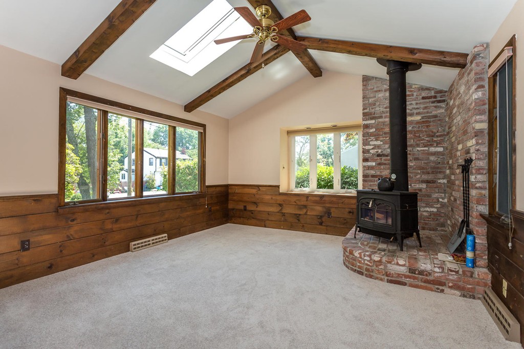 40 Larson Road Stoughton, MA 02072 - Photo 8 of 19 Gallery Image 8