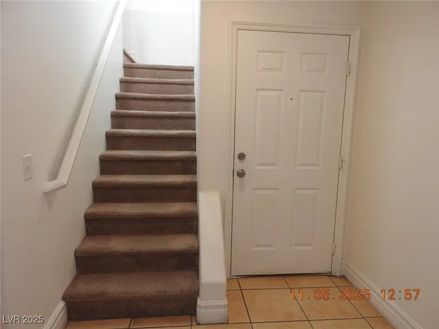 $2,150 | 240 Rustic Club Way, Las Vegas, NV 89148