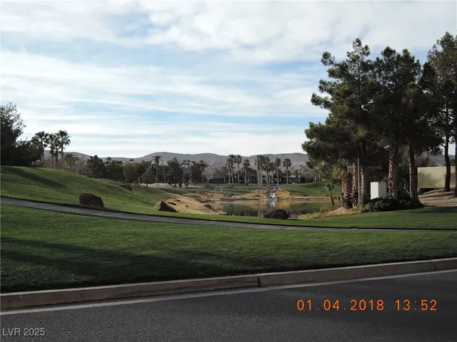 $2,150 | 240 Rustic Club Way, Las Vegas, NV 89148