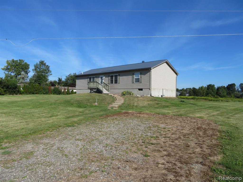 1783 Daley Road Lapeer, MI 48446 - Photo 20 of 22