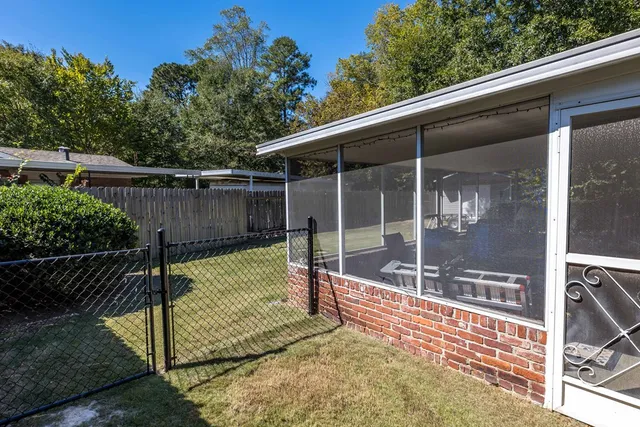 a view of outdoor space