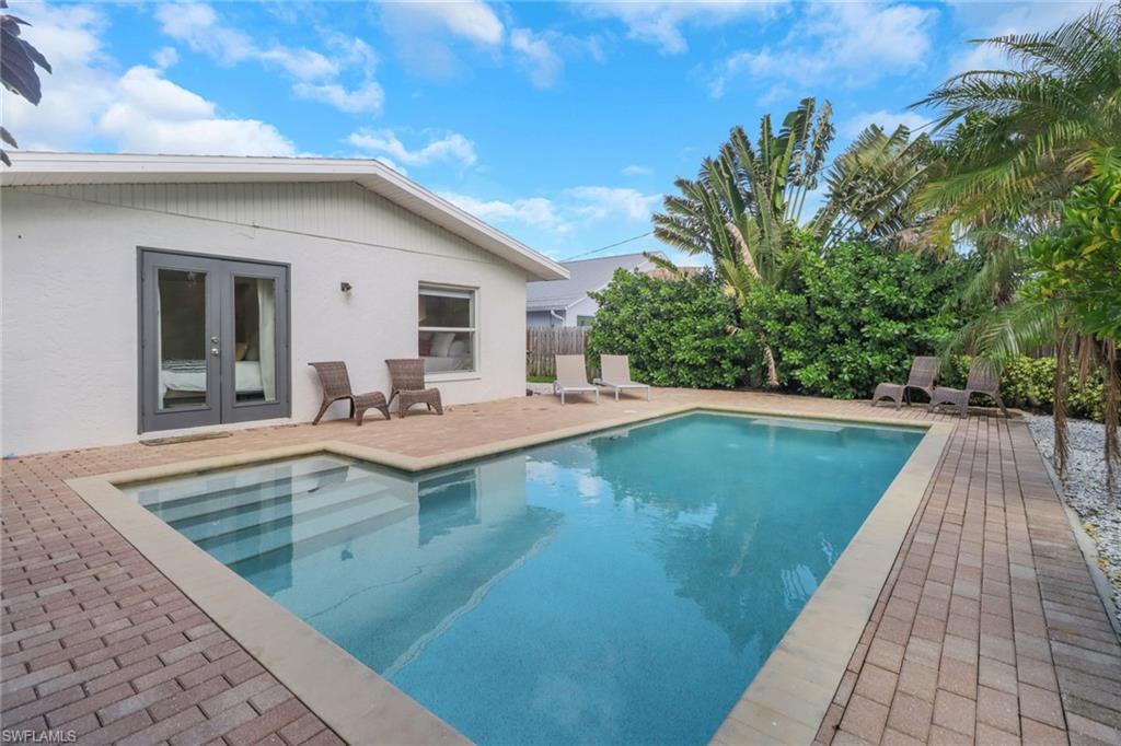 758 93rd Avenue North Naples, FL 34108 - Photo 18 of 20