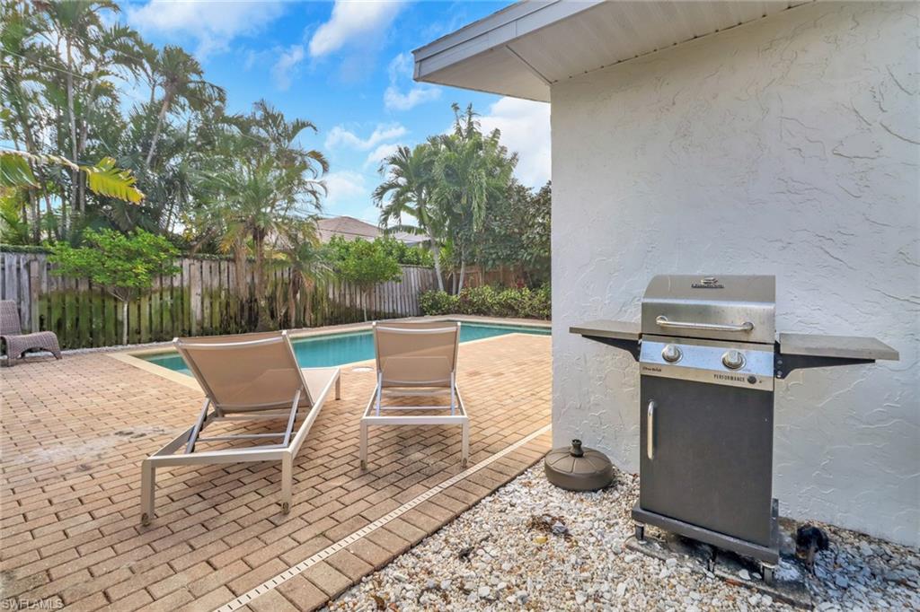 758 93rd Avenue North Naples, FL 34108 - Photo 19 of 20