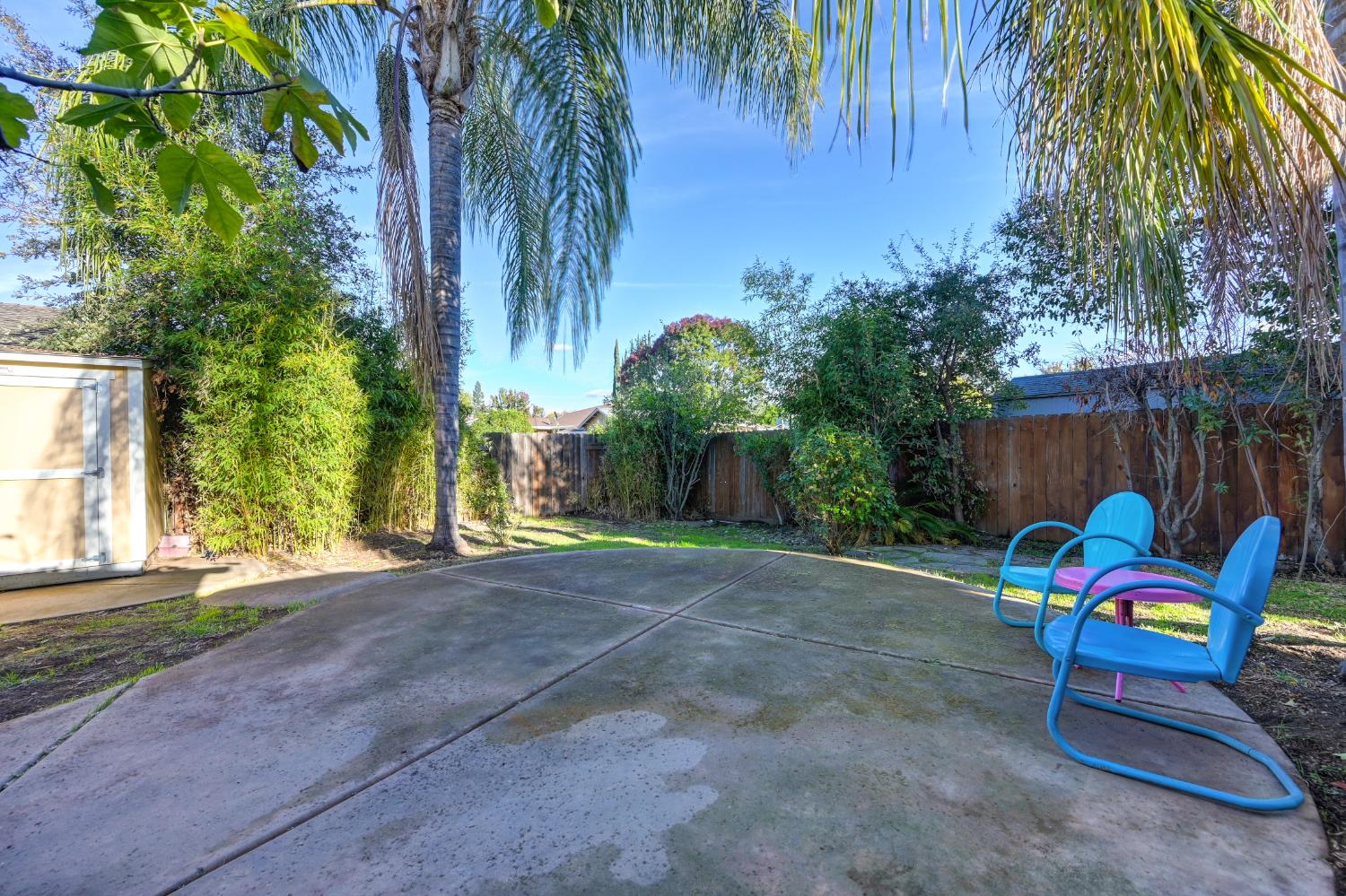 6430 Sandstone Street Carmichael, CA 95608 - Photo 30 of 39 a backyard with a garden and entertaining space