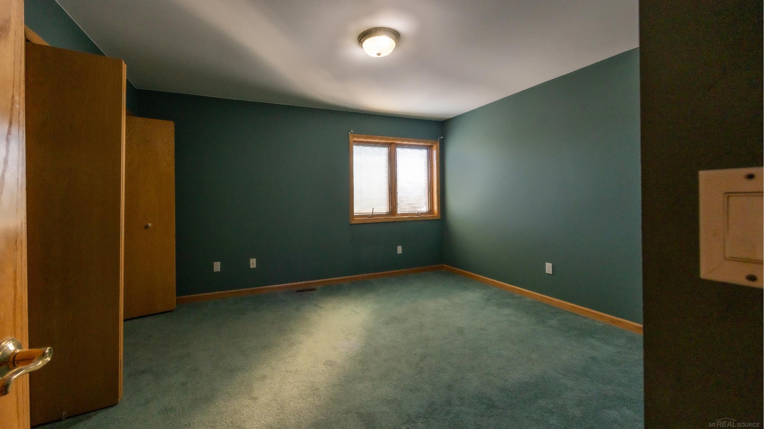 51553 Baker Road New Baltimore, MI 48047 - Photo 38 of 77 50201287-a68a4dfd-bd9a-419a-9685-c924cac2fb55.JPG