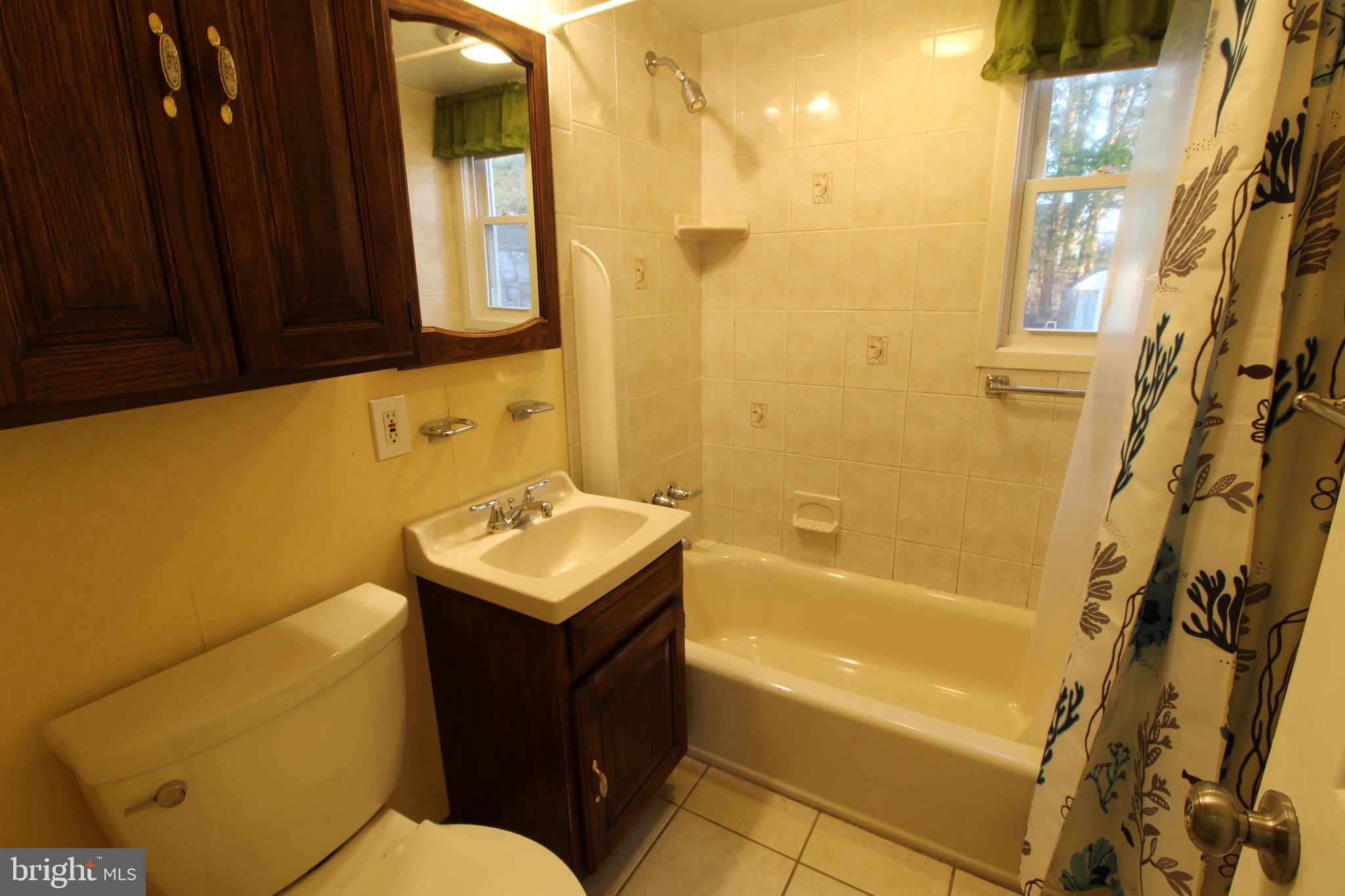 33 Petty Ridge Road Trenton, NJ 08620 - Photo 7 of 20