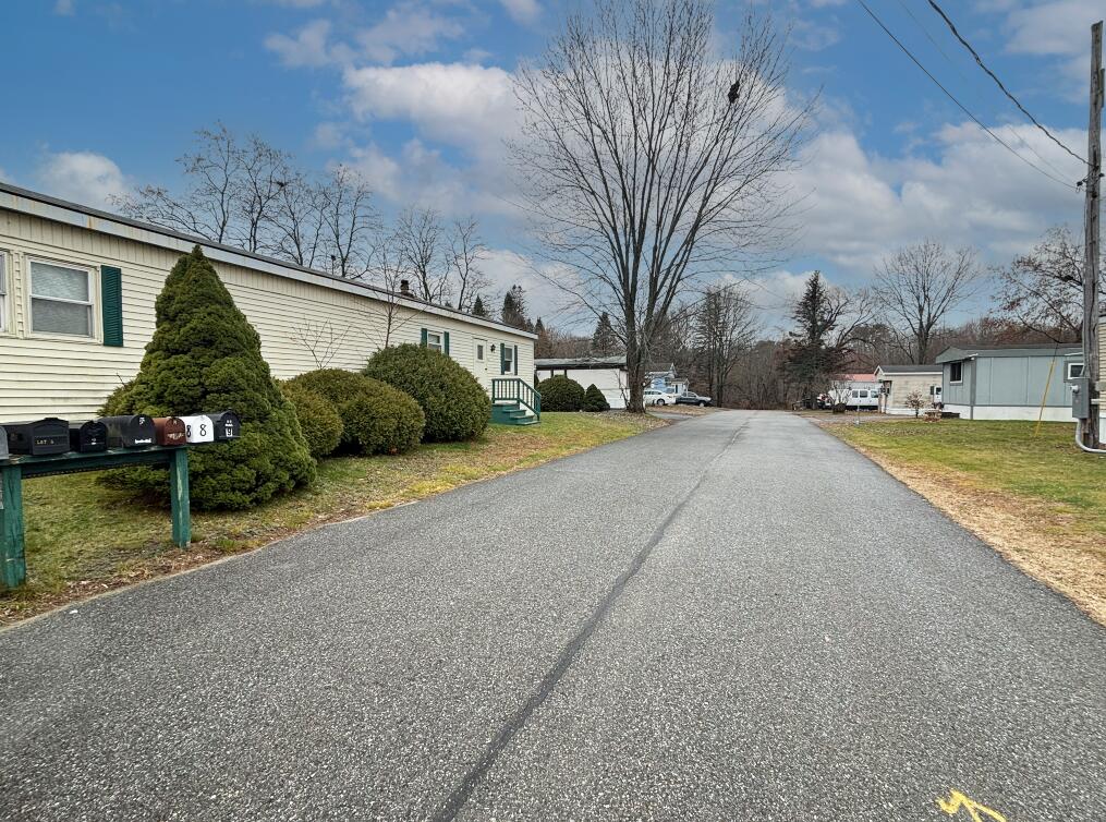 1007 Sabattus Street Lewiston, ME 04240 - Photo 4 of 9 4