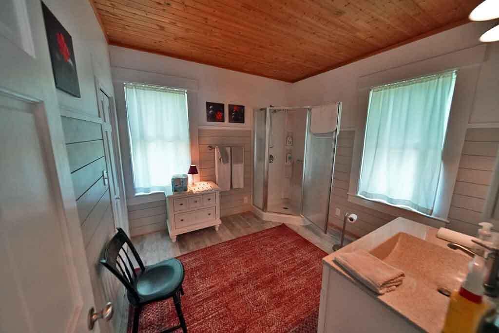 298 Framngham Road Littleton, ME 04730 - Photo 43 of 95 me-farmhouse-bathroom
