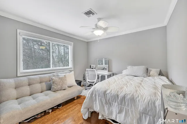 $369,900 | 100 10 Coat Lane, Unit 1A, Shelton, CT 06484